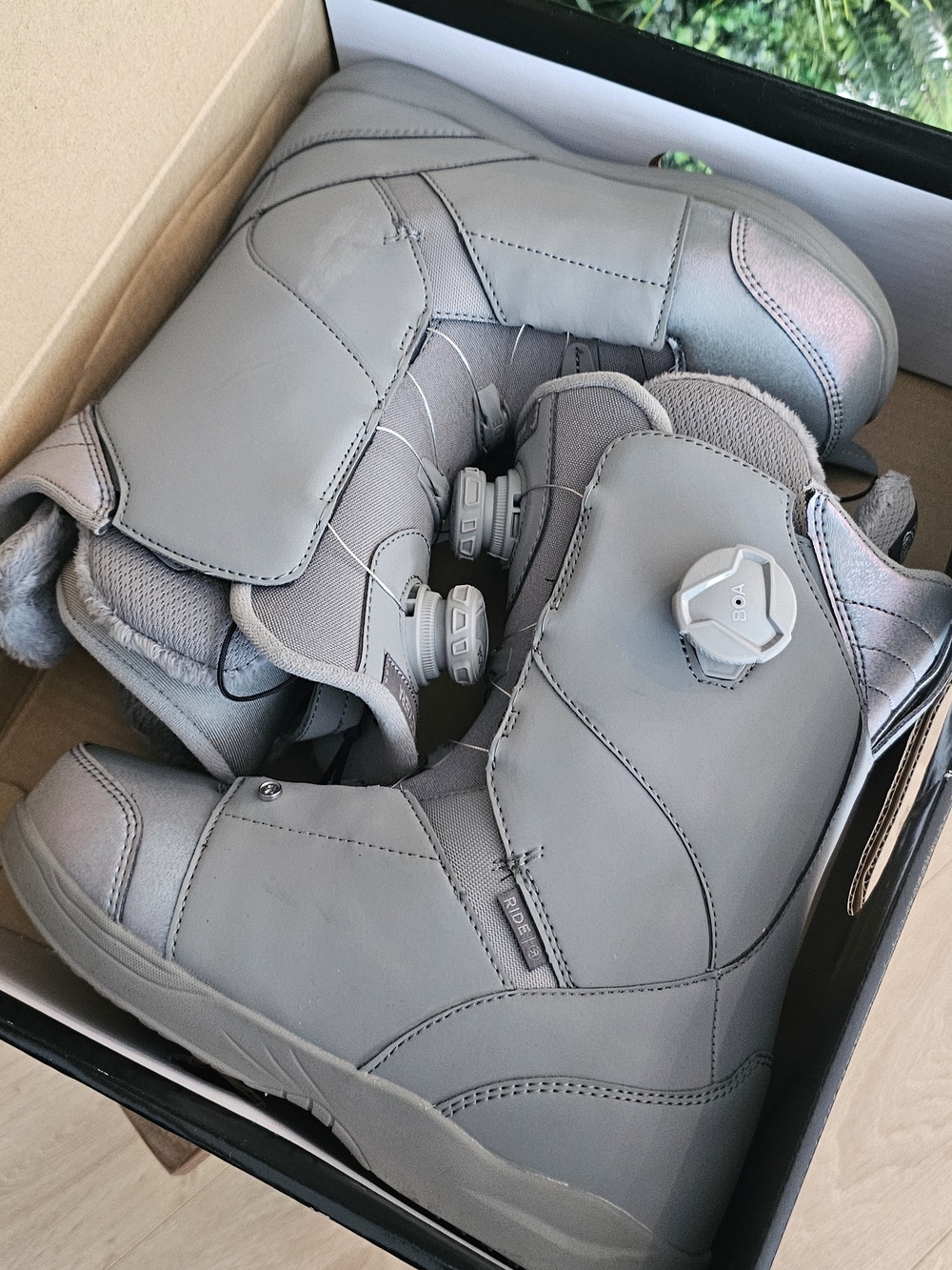 Hera Collection Gray Women's Winter Snow Boots with BOA Dial